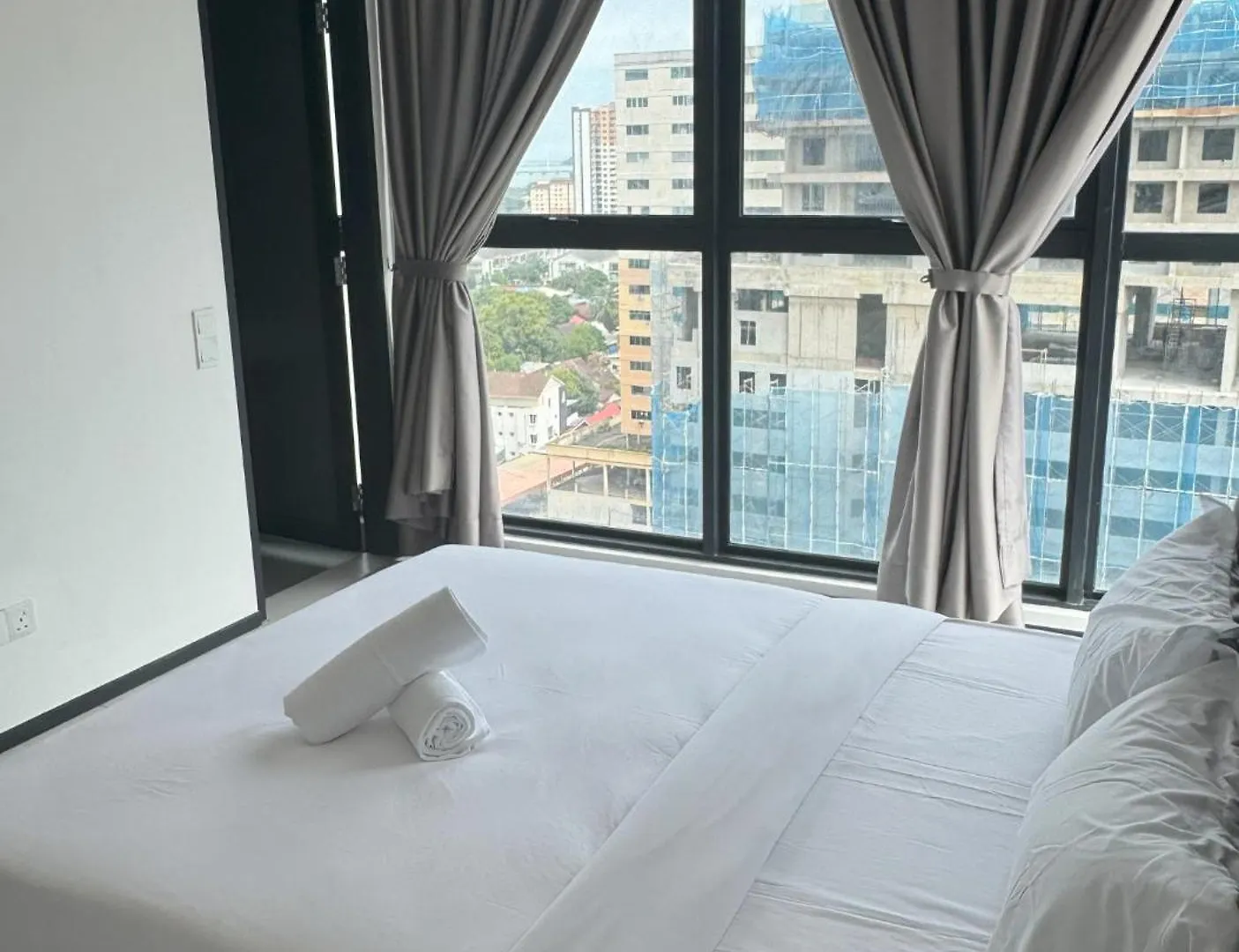 Urban Suites Jelutong By Bnb4U George Town Apartment